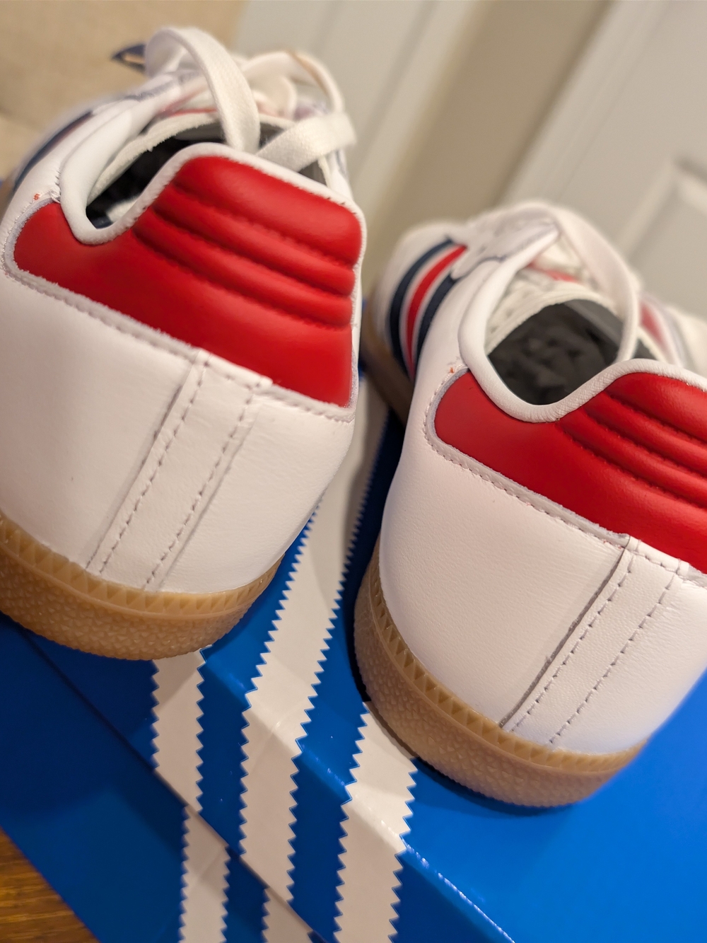 Adidas Samba OG FIFA World Cup Leather Sneaker - White / Navy / Red - Picture 5 of 6